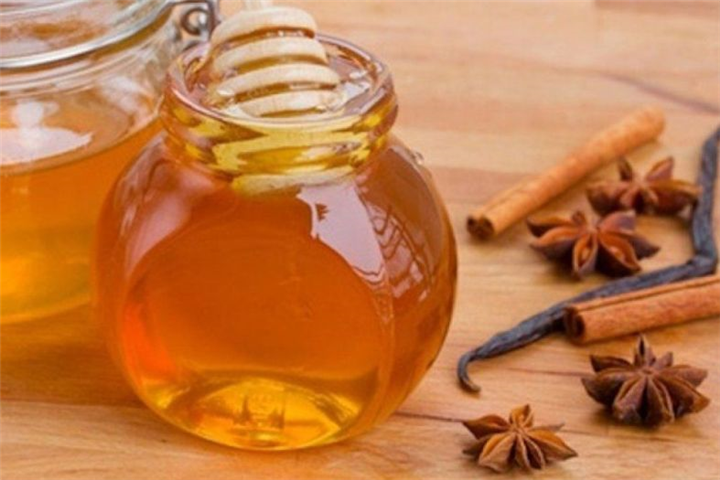 Μέλι με κανέλα!! Η μαγική συνταγή για το σώμα, το πρόσωπο και τη δίαιτα