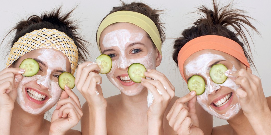 5 πανεύκολες DIY μάσκες προσώπου για κάθε τύπο δέρματος