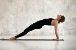 Πόνος στην μέση;  Αυτές οι απλές yoga στάσεις θα σας ανακουφίσουν αμέσως (για απελευθέρωση απο τον πόνο).
