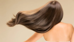5 φυσικοί τρόποι για να αποκτήσετε απαλά, λεία και μεταξένια μαλλιά