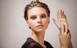 Πώς να δημιουργήσετε εφέ lifting στο πρόσωπο με 2 απλά makeup tips