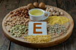 Οι καλύτερες τροφές με βιταμίνη Ε και τα συμπτώματα ανεπάρκειας