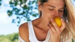 Άρωμα καθαριότητας: Οι τροφές που θα σε βοηθήσουν να μυρίζεις υπέροχα το καλοκαίρι