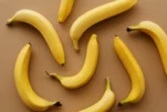 Μάσκα μαλλιών με μπανάνα για ξηρά- θαμπά -κουρασμένα – ταλαιπωρημένα μαλλιά.