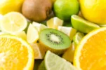 Το φρούτο που πρέπει να καταναλώνετε το πρωί για επίπεδη κοιλιά