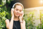 Η απώλεια ακοής μπορεί να συμβεί ανά πάσα στιγμή: 7 τρόποι για να προστατεύσετε τα αυτιά σας καθημερινά