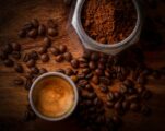 Πόση ποσότητα καφέ μειώνει το λίπος; Τι λέει το Ελληνικό Ινστιτούτο Διατροφής