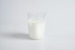 Τι συμβαίνει στους μύες σας όταν πίνετε γάλα κάθε μέρα