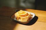 Εύκολη συνταγή για αφράτο κέικ πορτοκαλιού -Με μέλι και ελαιόλαδο, χωρίς ζάχαρη