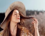 Μαλλιά και δέρμα: Το βότανο που τα αναζωογονεί – Το έχετε ήδη στο σπίτι