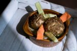 Πιο νόστιμα από τον κιμά: Αφράτα και ζουμερά μπιφτέκια λαχανικών